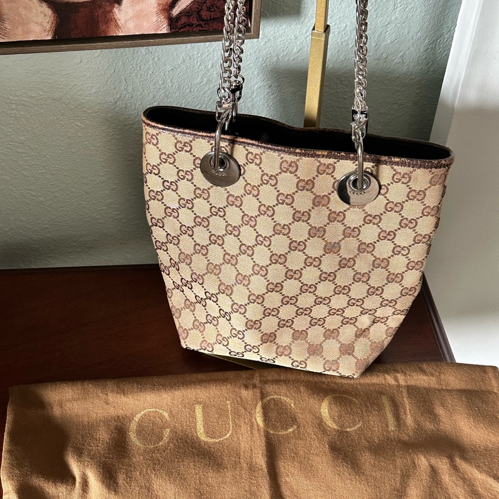 Gucci GG Canvas Eclipse Tote - EUC - Picture 2 of 7